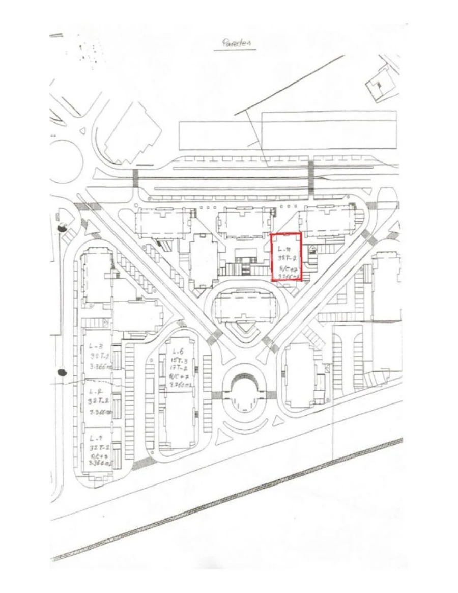 Terreno P/ Prédio para Venda em Paredes Foto 4