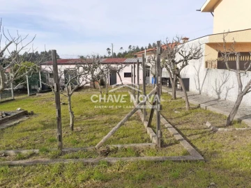 Terreno para Venda em São João de Ver