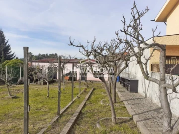 Terreno para Venda em São João de Ver