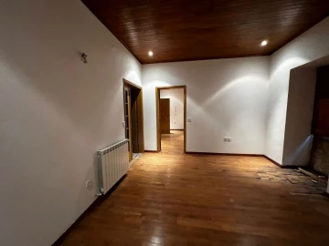 Moradia T12 para Venda em Torre de D. Chama