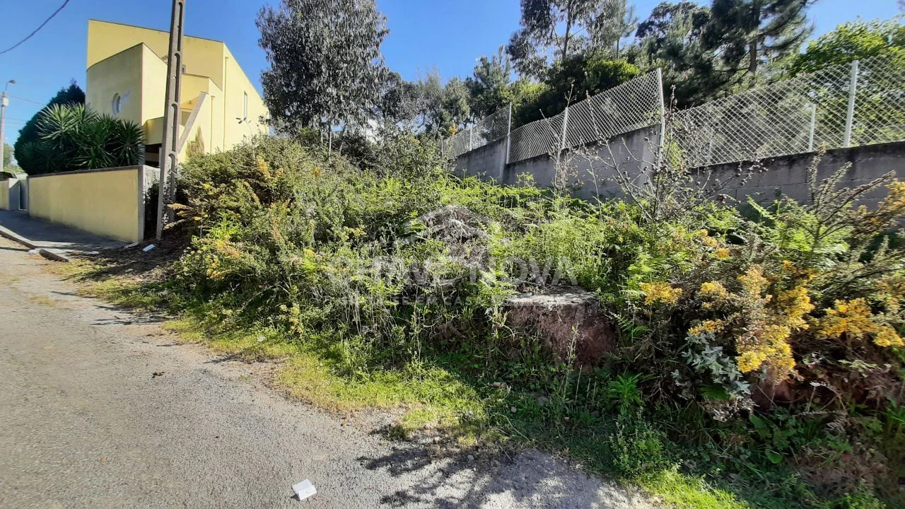 Terreno para Venda em Arcozelo Foto 8