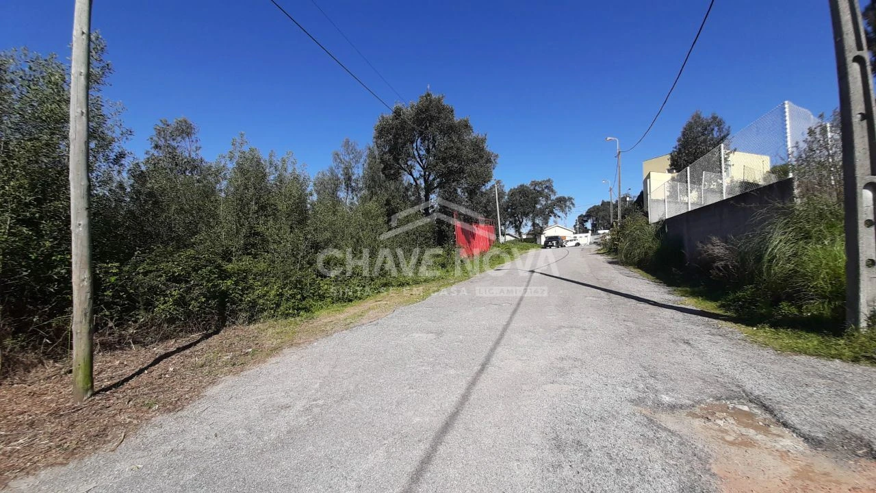 Terreno para Venda em Arcozelo Foto 11