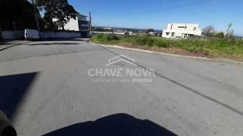 Terreno para Venda em Arcozelo