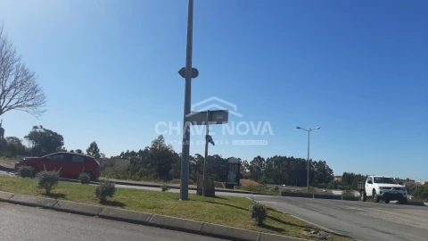 Terreno para Venda em Arcozelo