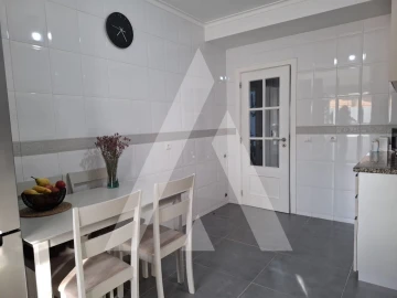Apartamento T2 para Venda em Oiã