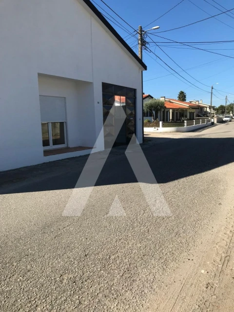 Moradia T2 para Venda em Palhaça