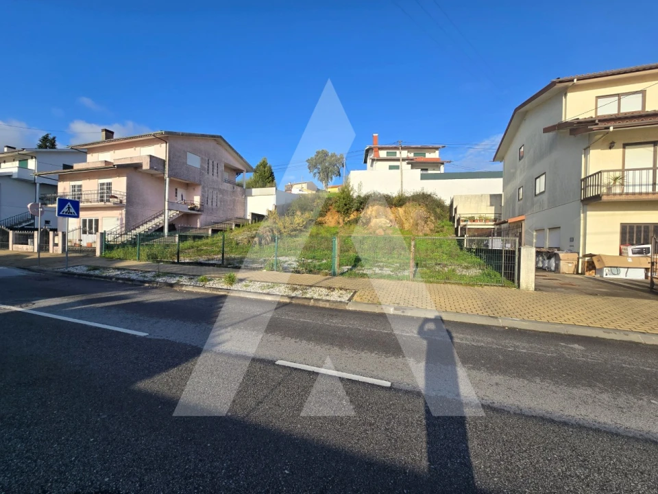 Terreno para Venda em Vila de Cucujães Foto 7