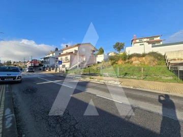 Terreno para Venda em Vila de Cucujães