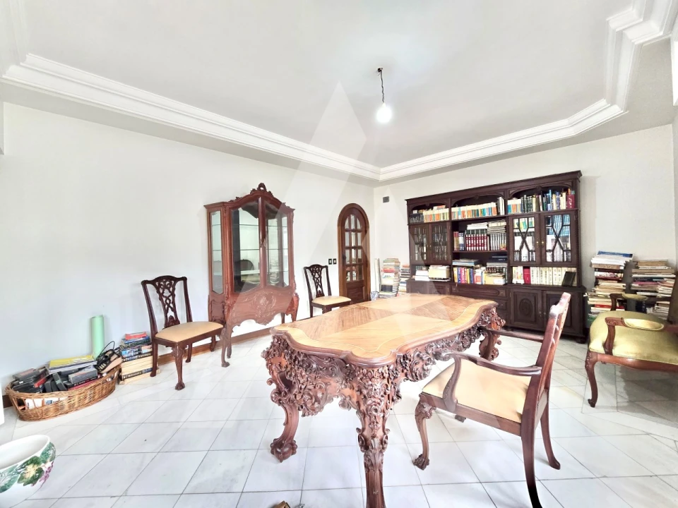 Moradia T7 para Venda em Aguada de Cima Foto 22