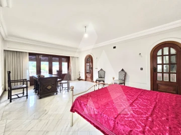 Moradia T7 para Venda em Aguada de Cima