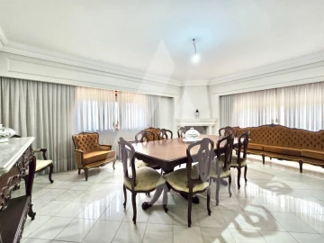 Moradia T7 para Venda em Aguada de Cima