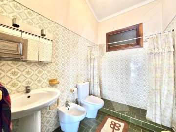 Moradia T7 para Venda em Aguada de Cima