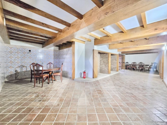 Moradia T7 para Venda em Aguada de Cima Foto 31