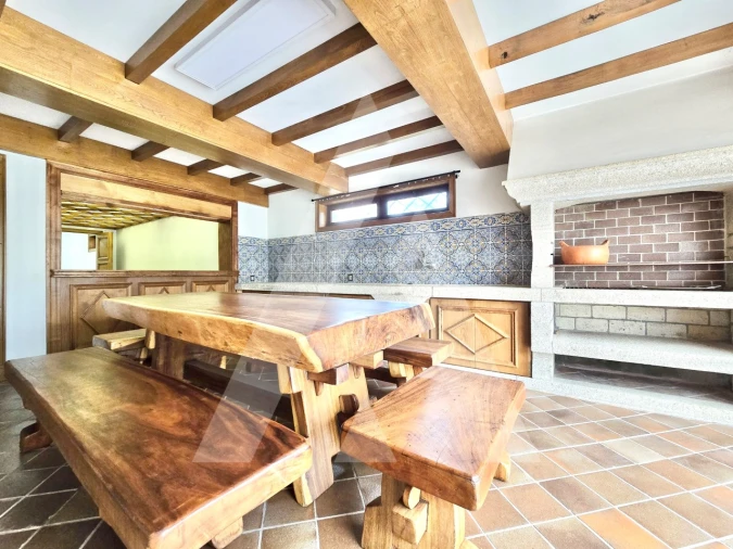 Moradia T7 para Venda em Aguada de Cima Foto 28