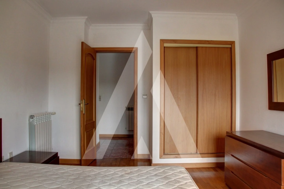 Apartamento T3 para Venda em Oliveira do Bairro Foto 41