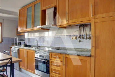 Apartamento T3 para Venda em Oliveira do Bairro