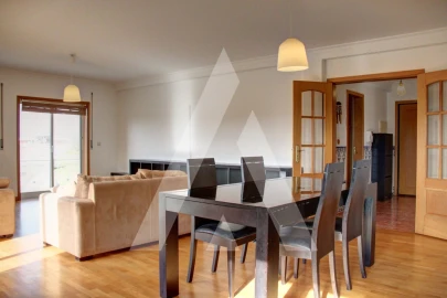 Apartamento T3 para Venda em Oliveira do Bairro