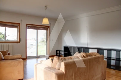 Apartamento T3 para Venda em Oliveira do Bairro