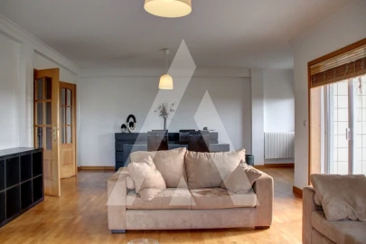 Apartamento T3 para Venda em Oliveira do Bairro