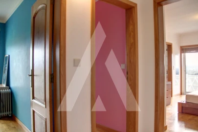 Apartamento T3 para Venda em Oliveira do Bairro