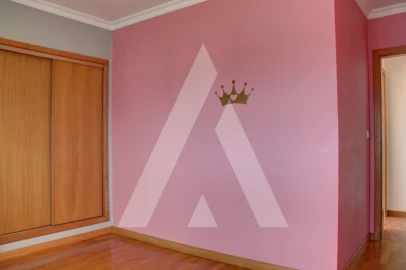 Apartamento T3 para Venda em Oliveira do Bairro