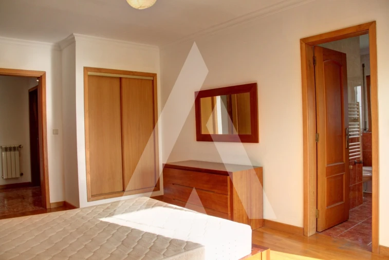 Apartamento T3 para Venda em Oliveira do Bairro Foto 40