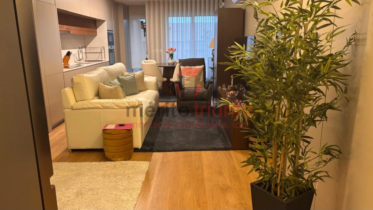 Apartamento T1 para Venda em Vila Nova de Famalicão e Calendário Foto 2