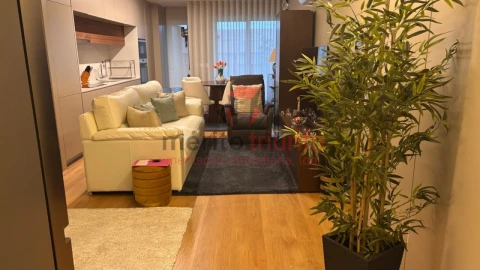 Apartamento T1 para Venda em Vila Nova de Famalicão e Calendário