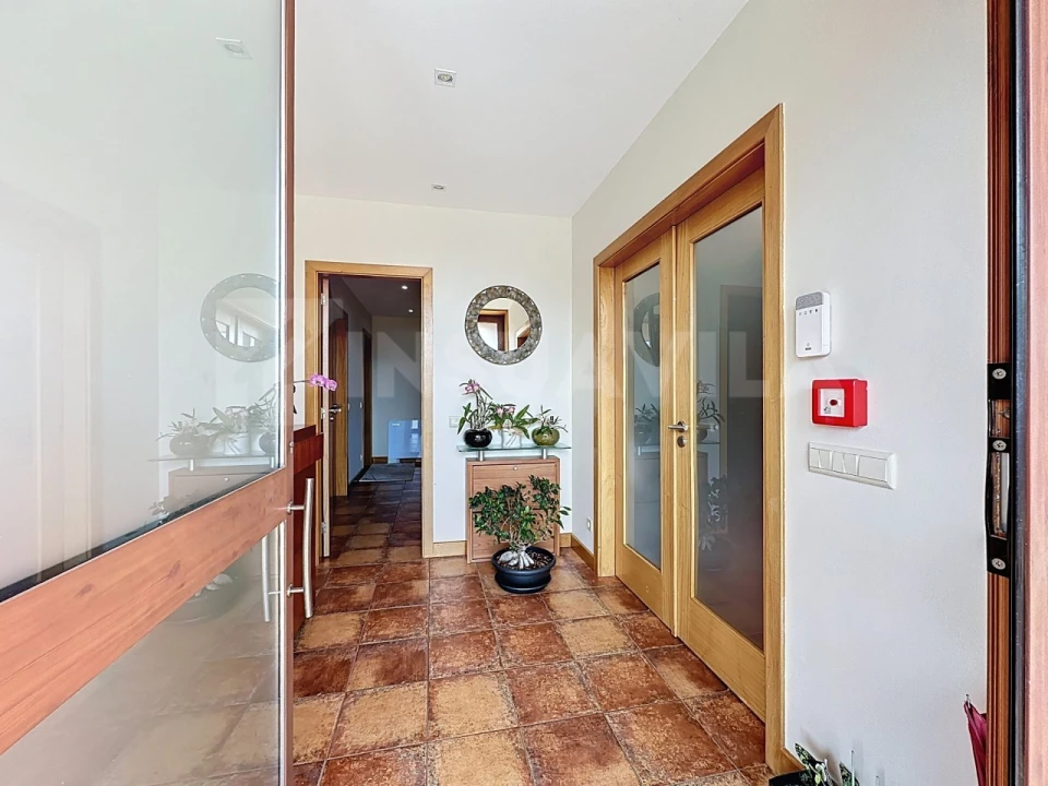 Moradia T4 para Venda em Vilar de Mouros Foto 8