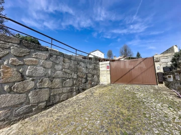 Moradia T4 para Venda em Vilar de Mouros