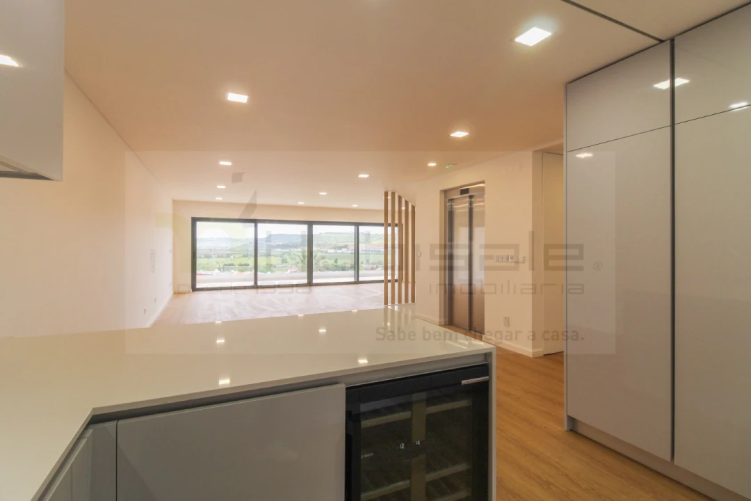 Moradia T5 para Venda em Loures Foto 18