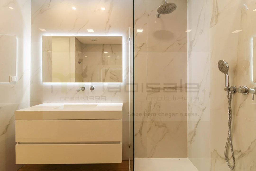 Moradia T5 para Venda em Loures Foto 24