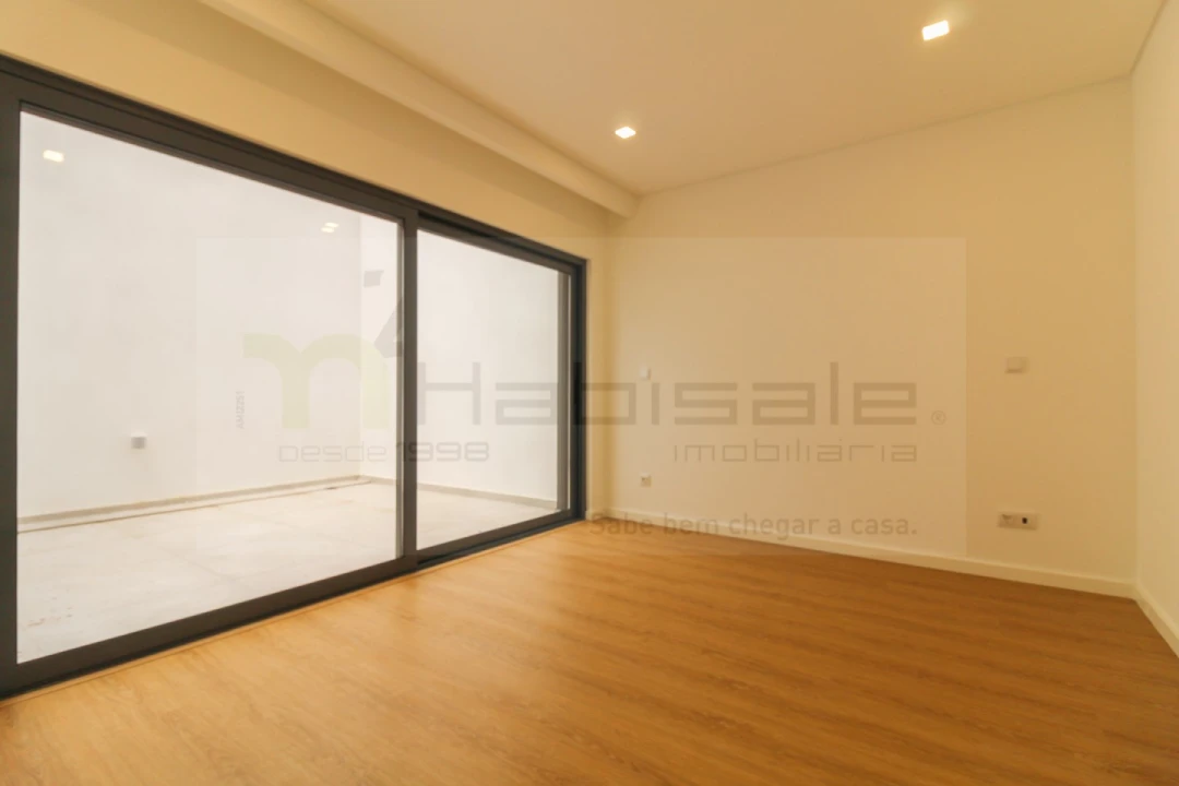 Moradia T5 para Venda em Loures Foto 34
