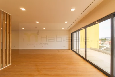 Moradia T5 para Venda em Loures