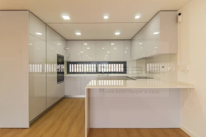 Moradia T5 para Venda em Loures