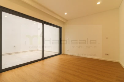 Moradia T5 para Venda em Loures