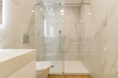 Moradia T5 para Venda em Loures