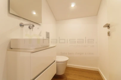 Moradia T5 para Venda em Loures