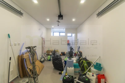 Moradia T5 para Venda em Loures