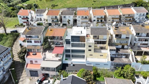 Moradia T5 para Venda em Loures
