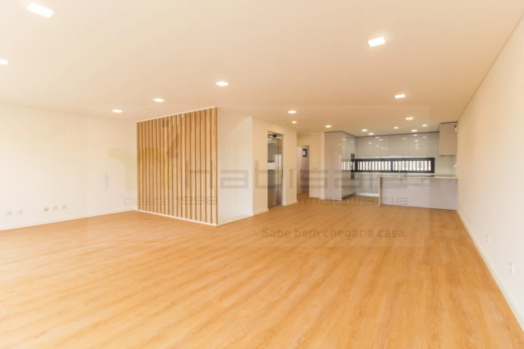 Moradia T5 para Venda em Loures Foto 9