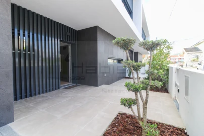 Moradia T4 para Venda em Loures