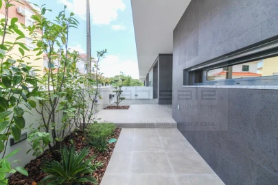 Moradia T4 para Venda em Loures