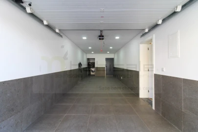 Moradia T4 para Venda em Loures