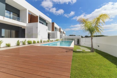 Moradia T4 para Venda em Loures