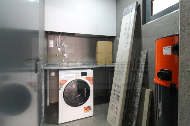 Moradia T4 para Venda em Loures Foto 10