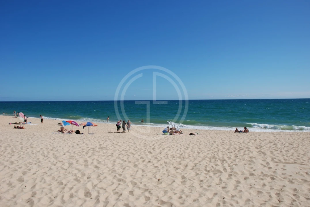 Prédio para Venda em Faro (Sé e São Pedro) Foto 15