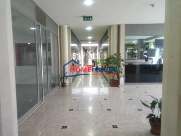 Loja para Venda em Braga (São José de São Lázaro e São João do Souto)