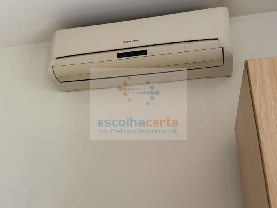 Apartamento T0 para Venda em Quinta do Anjo Foto 3