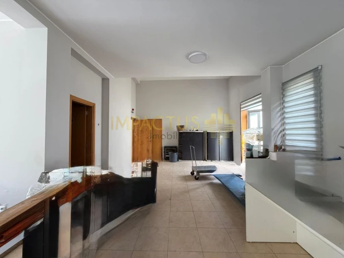 Loja para Arrendamento em Coronado (São Romão e São Mamede) Foto 5